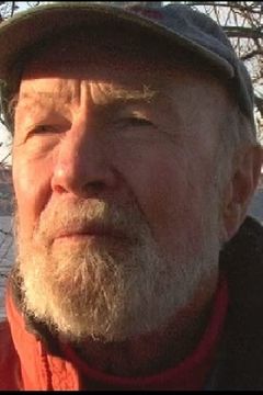 Pete Seeger interpreta Self