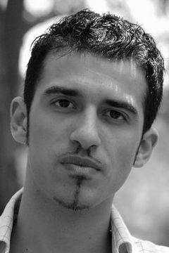 Jacopo Cullin interpreta Agente Kevin / Gavino Zoccheddu