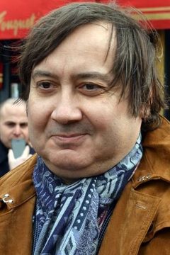 Michel Fau interpreta Gabriel Antoine Le Camus