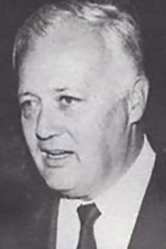 James Bacon interpreta General Faulkner