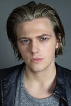 Blake Burt interpreta UN Private (as Blake C. Burt)