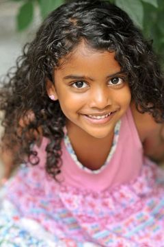Maiya Boyd interpreta Corny Heeley Kid (uncredited)