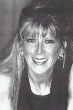 Claudia Poggiani interpreta Alba