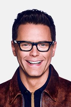 Bobby Bones interpreta Bandslam MC