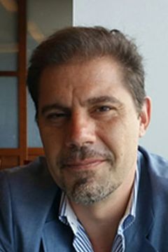 Sergio Pablos interpreta Pumpkin / Olaf (voice)