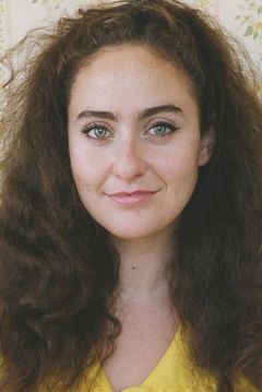 Catherine Cohen interpreta Nicky
