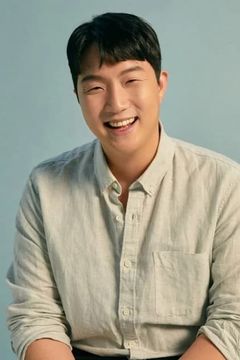 Kim Byeong-man interpreta Diving club / Airplane passenger