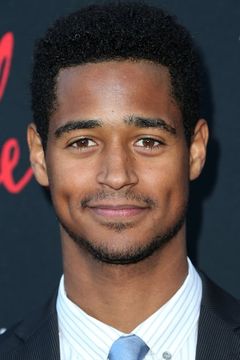 Alfred Enoch interpreta Dean Thomas