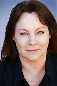 Melissa Bickerton interpreta Fitch's Secretary
