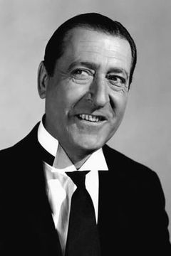 Arthur Treacher interpreta The Constable