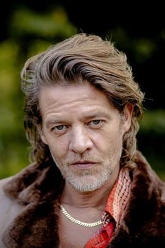 Tygo Gernandt interpreta Piet Meerburg