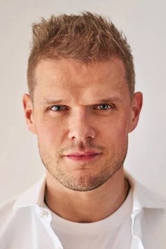 Vladimir Yaglych interpreta Sinitsin