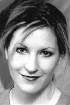 Joanne Leach interpreta Woman in Park