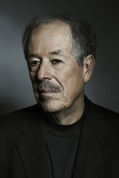 Denys Arcand interpreta Maitre'D at Ritz