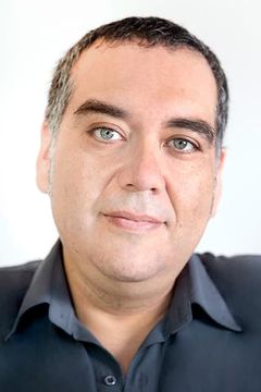 Adrián Salgado interpreta Bad Guy 1 - Adrián