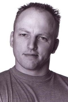 Phill Curr interpreta Transit Cop