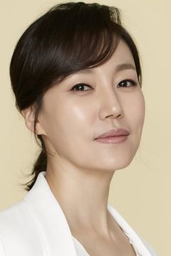 Jin Kyung interpreta Young-sun