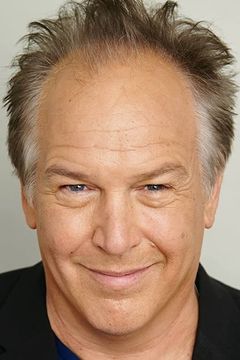 Phillip Brock interpreta Theatre Patron