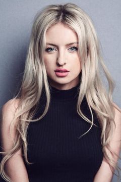 Chloe Arrowsmith interpreta Mechanic