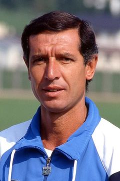 Alberto Bigon interpreta SSC Napoli Former Coach