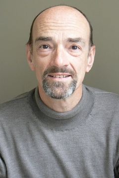 Philippe Caulier interpreta Roméo Charron