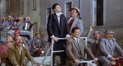Alfio Vita interpreta Una pasticcere