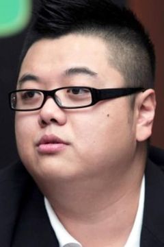 Lam Tze-chung interpreta Weight Vest