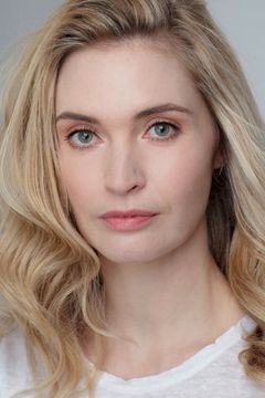 Siobhan Marshall interpreta Martha