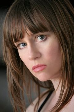 Sally Murphy interpreta Karen Rossi