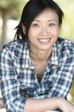 Linda Chang interpreta Tien Su