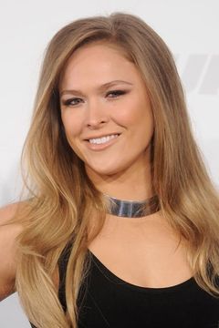 Ronda Rousey interpreta Fight Instructor