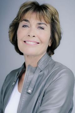Thekla Carola Wied interpreta Marianne 'Anne' Bruckmann