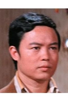 Robert Chan Law-Bat interpreta Wachmann
