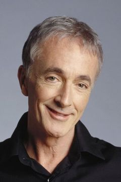 Anthony Daniels interpreta C-3PO (voice)
