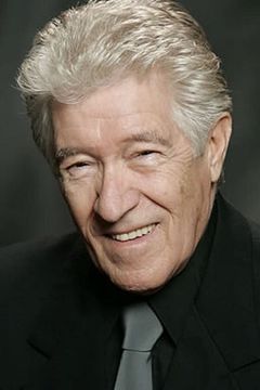 Jack Angel interpreta Ancestor (voice) (uncredited)