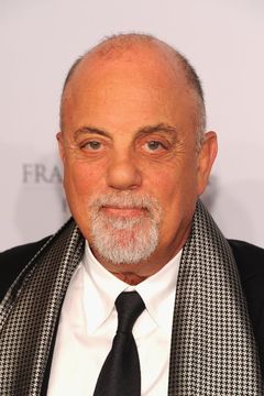 Billy Joel interpreta Dodger (voice)