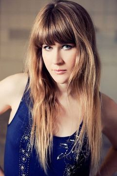 Tennessee Thomas interpreta Lynette Guycott