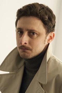 Jon Viar interpreta Escritor