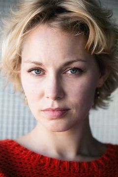 Maartje van de Wetering interpreta Fleur