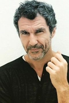 Nicola Siri interpreta Marinari