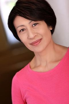 Page Leong interpreta Spengler's Assistant