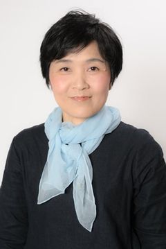 Kinoko Yamada interpreta Palmon (voice)