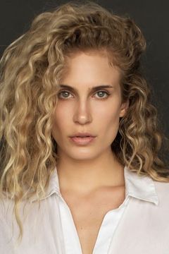 Bailey Kai interpreta Melissa