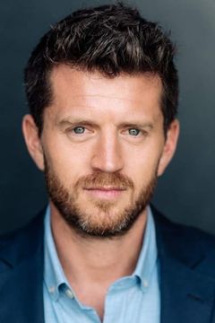 Ryan O'Kane interpreta Prince Frederick