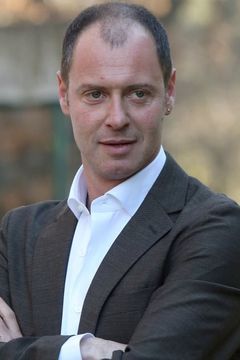 Pietro Sermonti interpreta Guido Zanin
