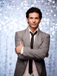 Tyce Diorio interpreta Dancer