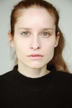 Lea Draeger interpreta Young Hilma