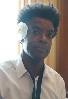 Cinqué Lee interpreta Evil Twin