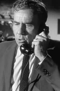 Robert B. Williams interpreta Elwood