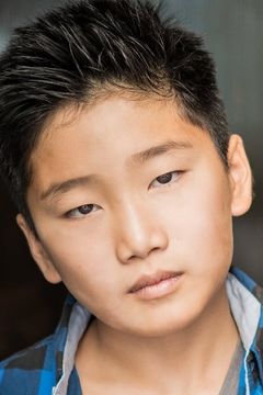 Jackson Geach interpreta Billy